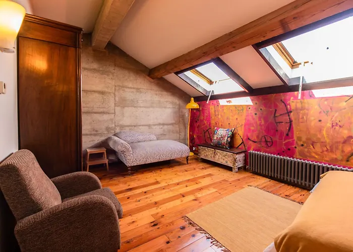 Loft Rural Lacalata Κατάλυμα σε φάρμα Calatañazor